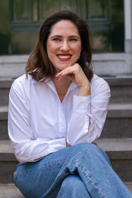 Hande  Yilmazkaya