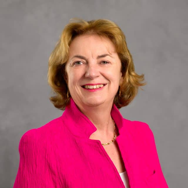Marian  van Oostveen