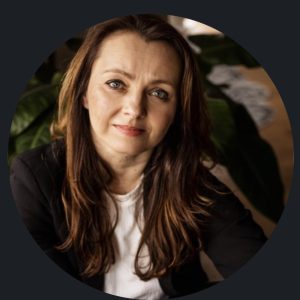 Noemi Van Duijvenbode
